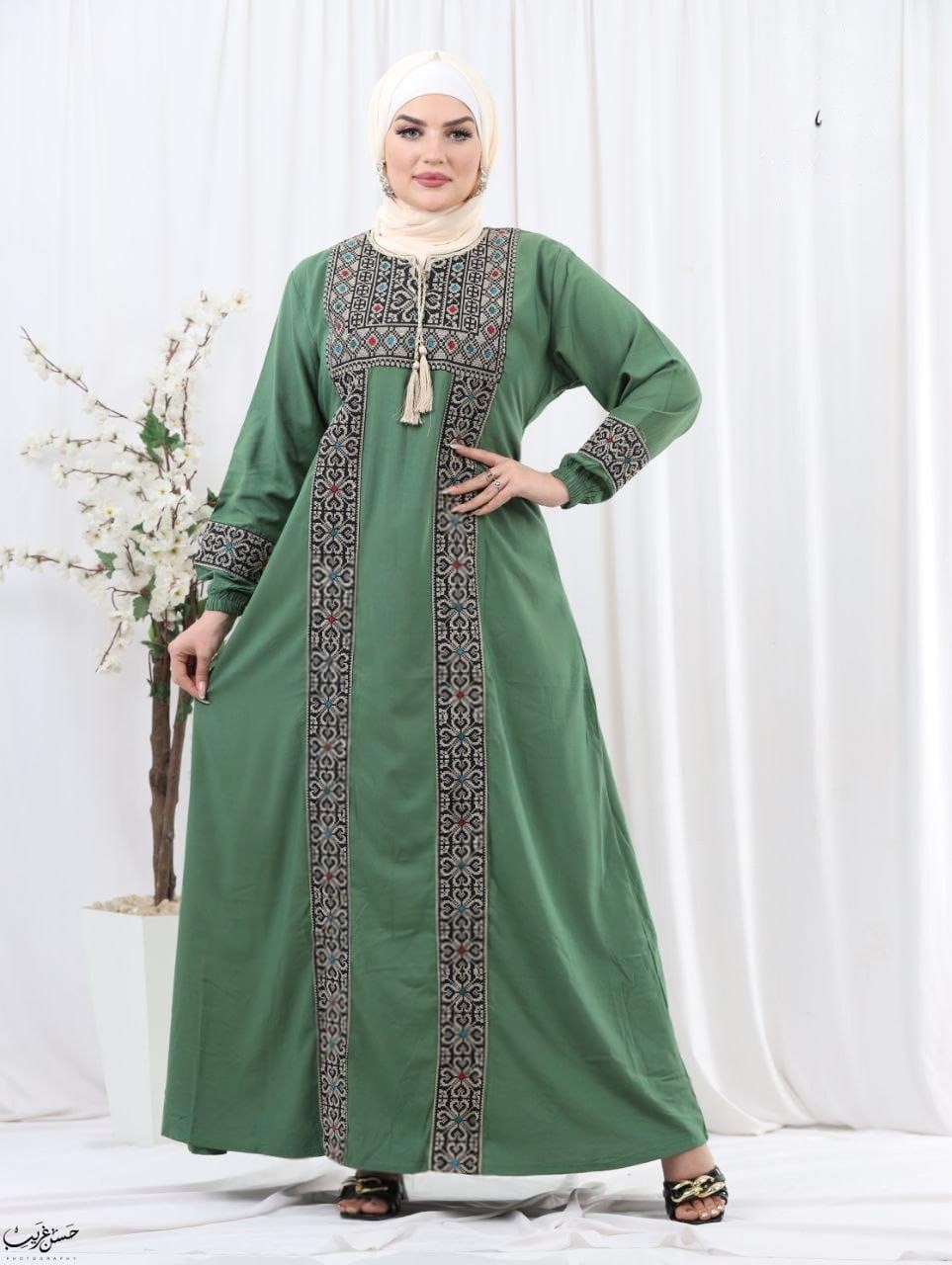 جلابية استقبال بتطريز تراث شرقي سيناوي