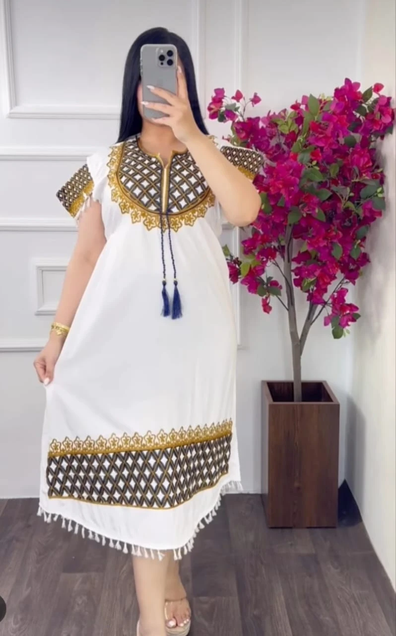 جلابية صيفيه نصف كم مطرزه كولوش